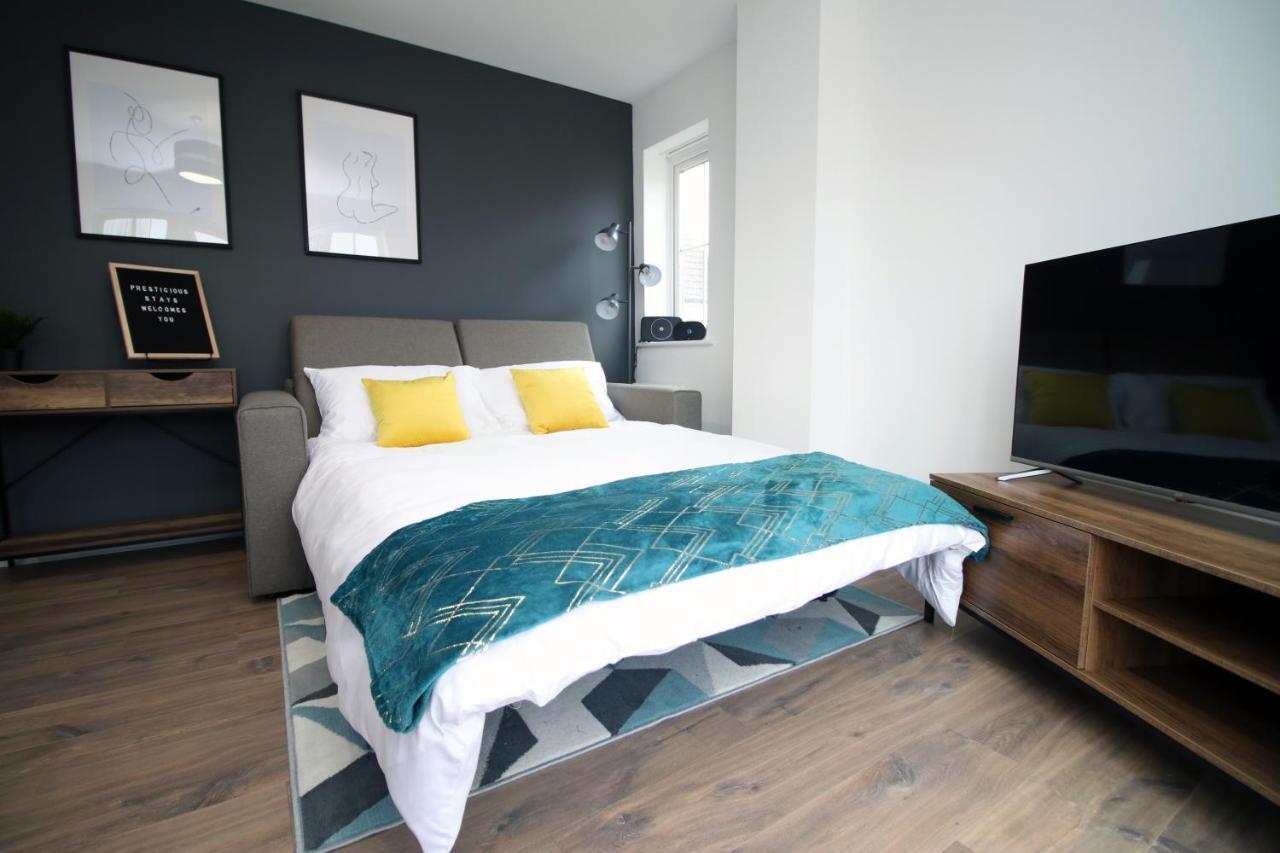 Delft - Spacious Home, High Speed Wi-Fi, Free Parking, Terrace Swindon Exterior foto
